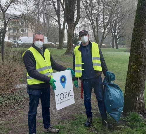 Veranstaltungsreihe TOPIC – Erster Bürgermeister Norbert Seidl unterstützte bei der Müllbehälterentleerung